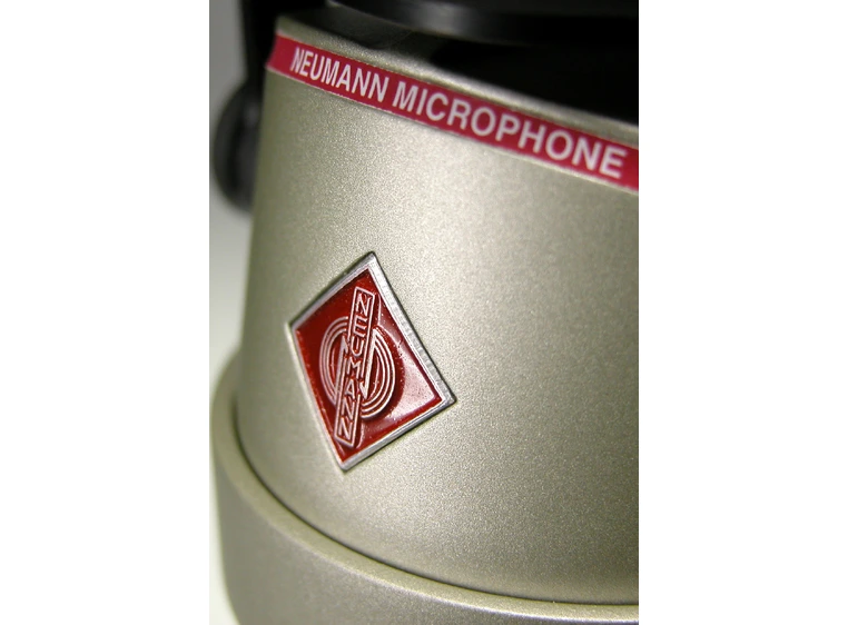 Neumann BCM 104 Broadcast microphone with cardioid condenser 